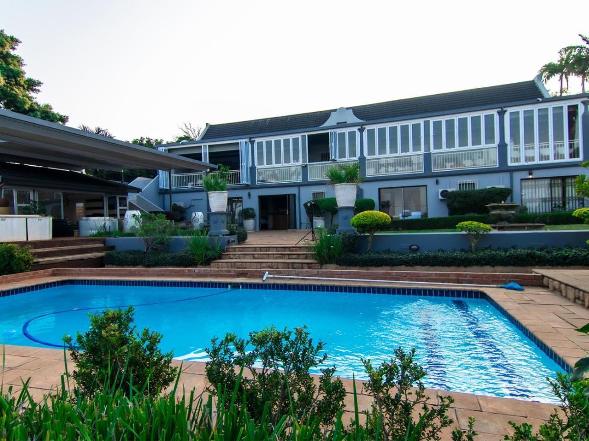 מטונזיני Royal Guesthouse מראה חיצוני תמונה